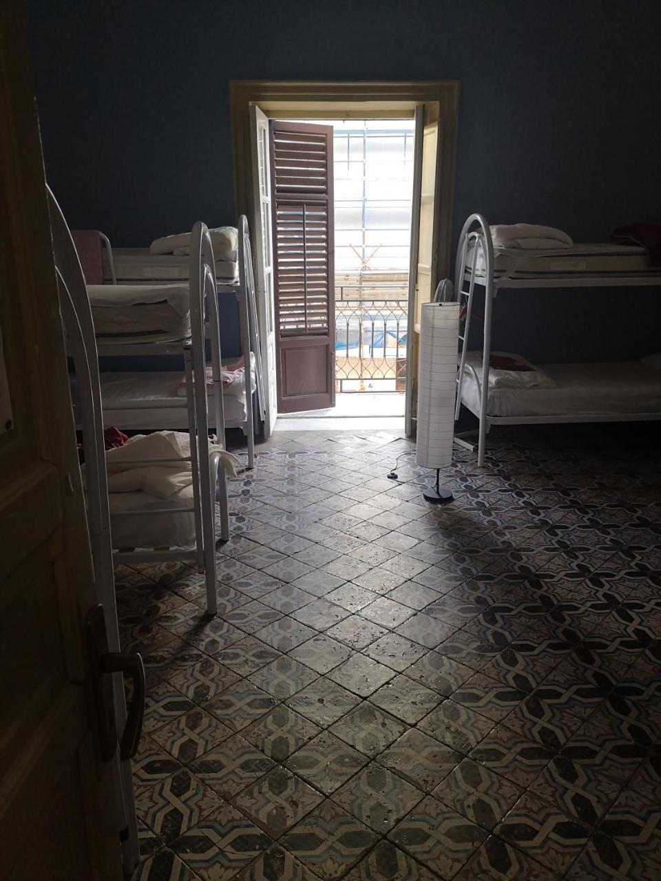 Sunshine Hostel Παλέρμο Εξωτερικό φωτογραφία